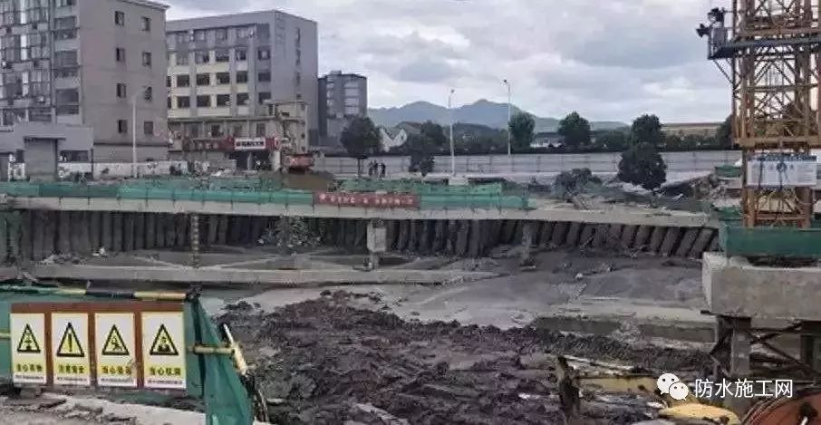 揉肩组合_早会互动我为你揉肩_揉肩的好处