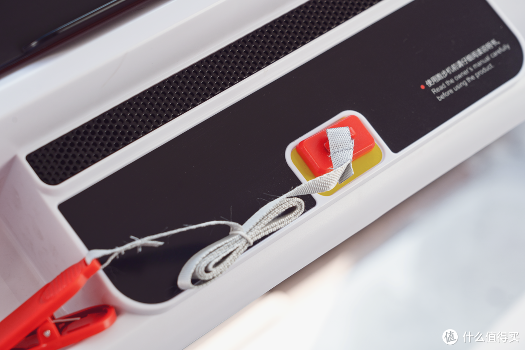 亿健 天猫联合定制跑步机ELF 跑步机：减震功能远超想象