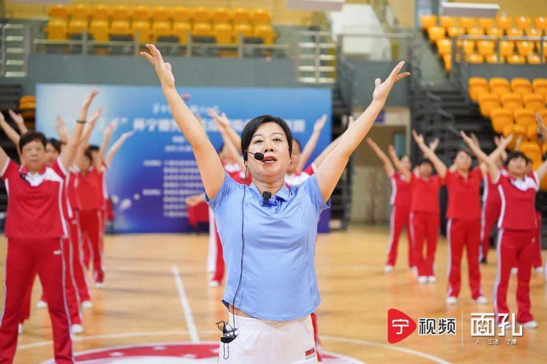 黑龙江佳木斯快乐舞步健身操_佳木斯快乐舞步笫六套_黑龙江佳木斯快乐舞步第二套