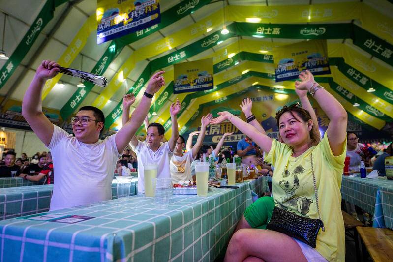 pg麻将胡了试玩平台 “啤酒节+”联票带你惠游，吃喝玩乐“浸”情狂欢