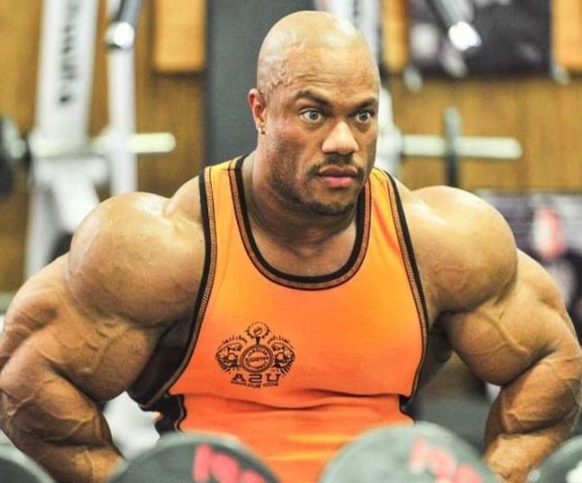 怎样练好三角肌后束,达到自然外翻的效果?