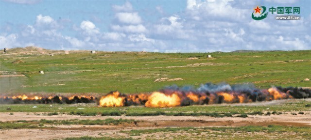 pg电子麻将胡了 塞外秋点兵，协力铸铁拳！第83集团军某合成旅开展综合训练