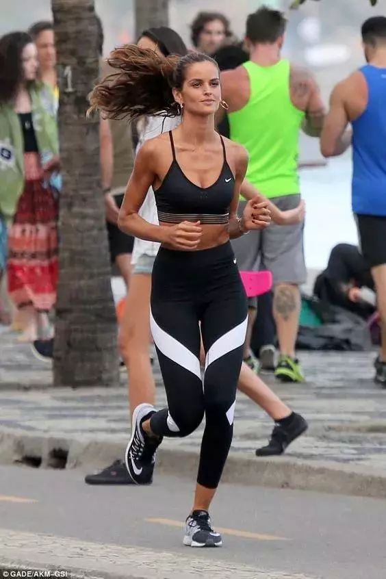 安德玛健身手套_手套健身安德玛是品牌吗_安德玛健身手套怎么样