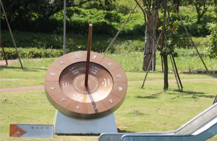 爬行器材锻炼_爬行器健身好吗_爬行器健身好处有哪些