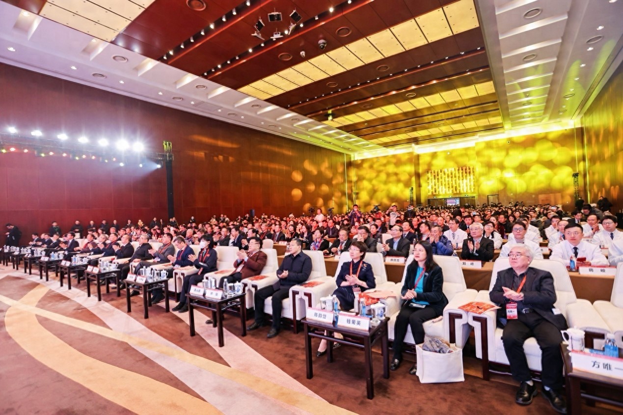 pg电子麻将胡了 多位院士、数千名心血管内科医生齐聚 这场心血管健康大会有何看点