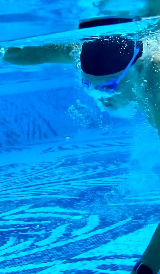 王德顺减肥方法_30岁小肚腩89岁胸肌_中老年人锻炼身体视频