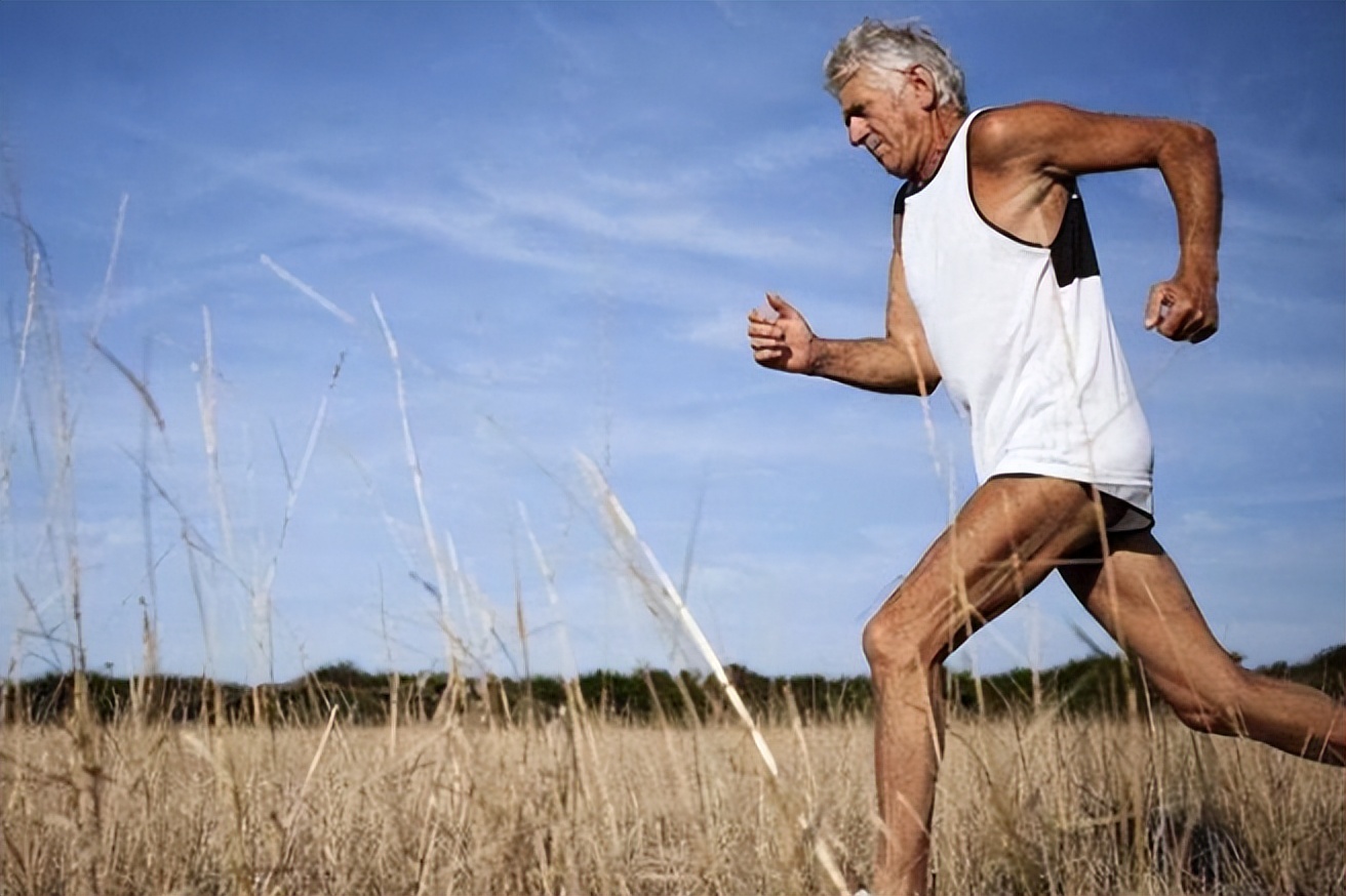 慢跑黄金时长_跑步时心率过快好吗?_科学慢跑时长