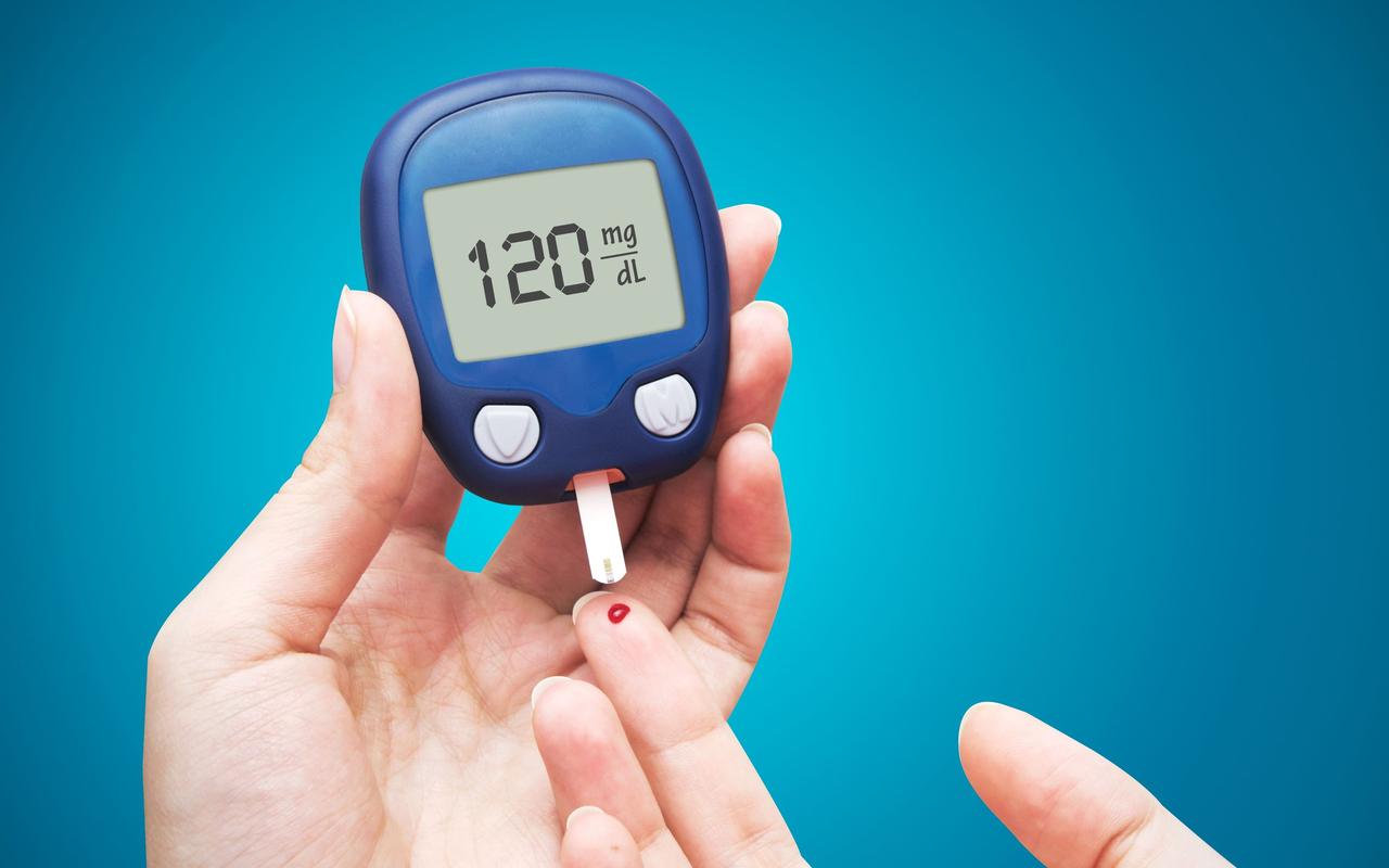 中年人晨跑好处_晨跑健康益处_跑步时心率过快好吗?