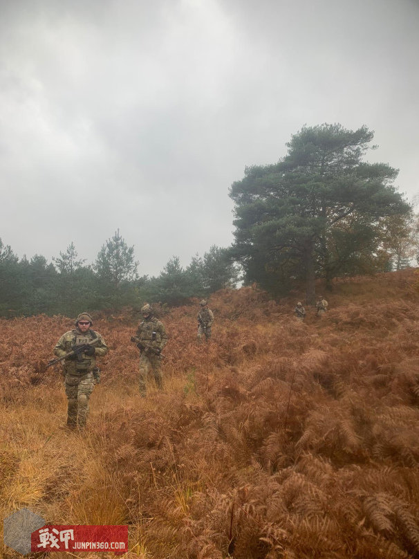 战术手套测评_Fast-Fit绝缘版手套评测_健身手套尺寸