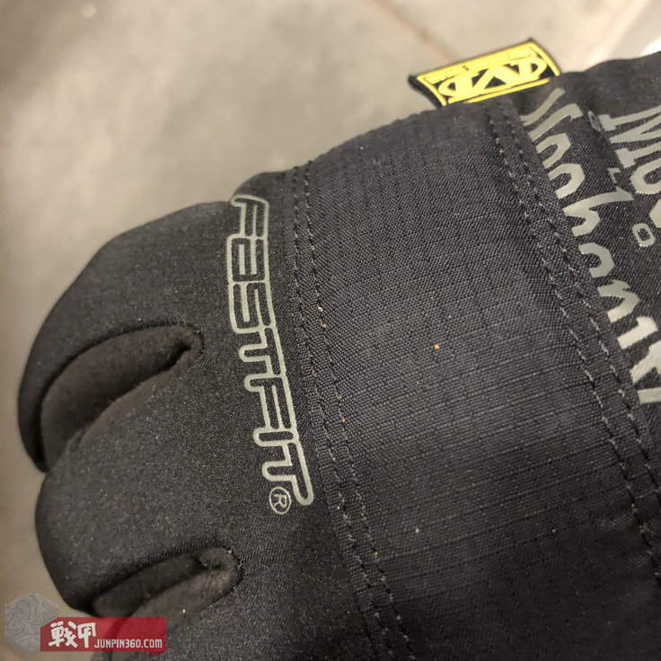 健身手套尺寸_Fast-Fit绝缘版手套评测_战术手套测评