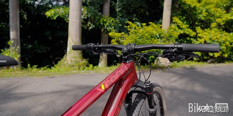 迪卡侬XC900配置价格_迪卡侬RockrideXC900评测_迪卡侬健身自行车