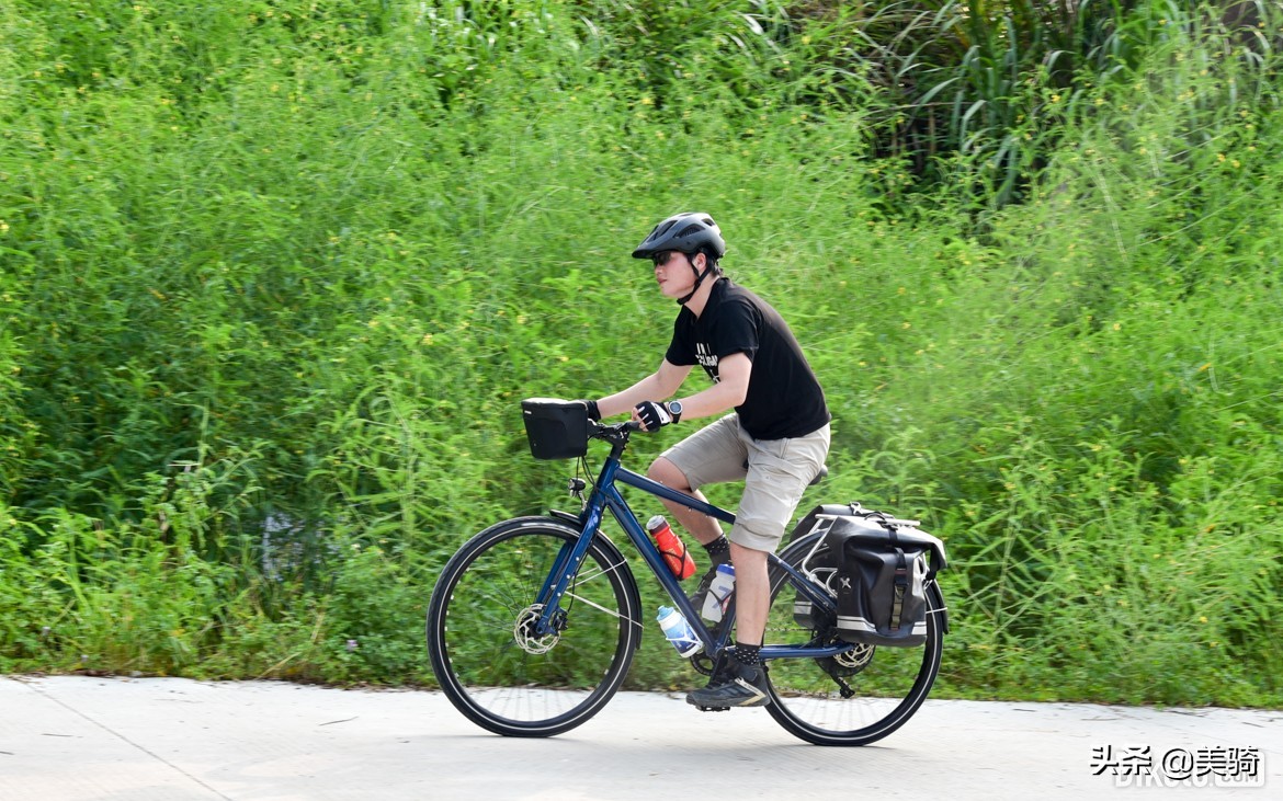 迪卡侬健身自行车_迪卡侬 Riverside 旅行车推荐_Riverside Touring 520 长途旅行自行车