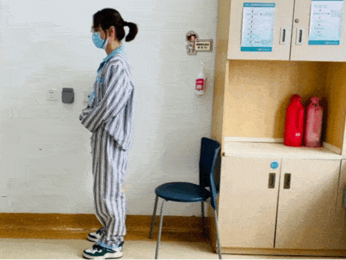 膝关节置换术后康复训练_膝盖置换术后如何锻炼_膝关节置换术康复计划