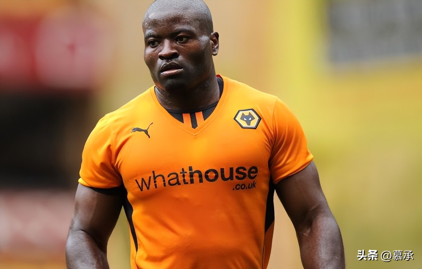 足球肌肉派球员_足球运动员大腿有多粗_最强力量球员