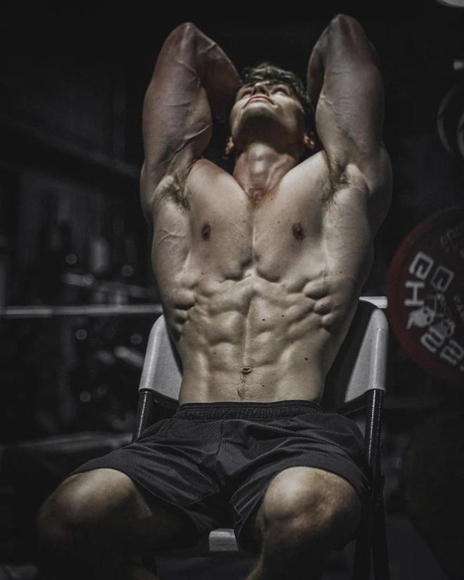 每客腹肌有用吗_腹肌干啥用的_腹肌器材怎么使用