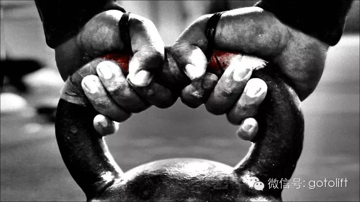 pg电子娱乐平台 家庭减肥增肌利器——壶铃训练法