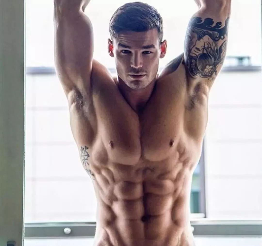 腹肌用什么健身器材好_腹肌好用吗_每客腹肌有用吗