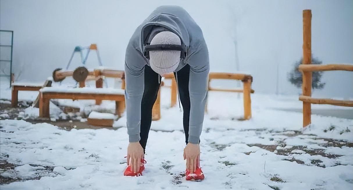 健身手套怎么选择_天冷晨练戴手套好处_改善手部血液循环冬季运动