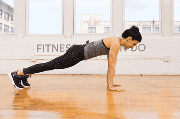 室内健身全身锻炼动作_没有健身器怎么练胸肌_在家自重训练增肌减脂