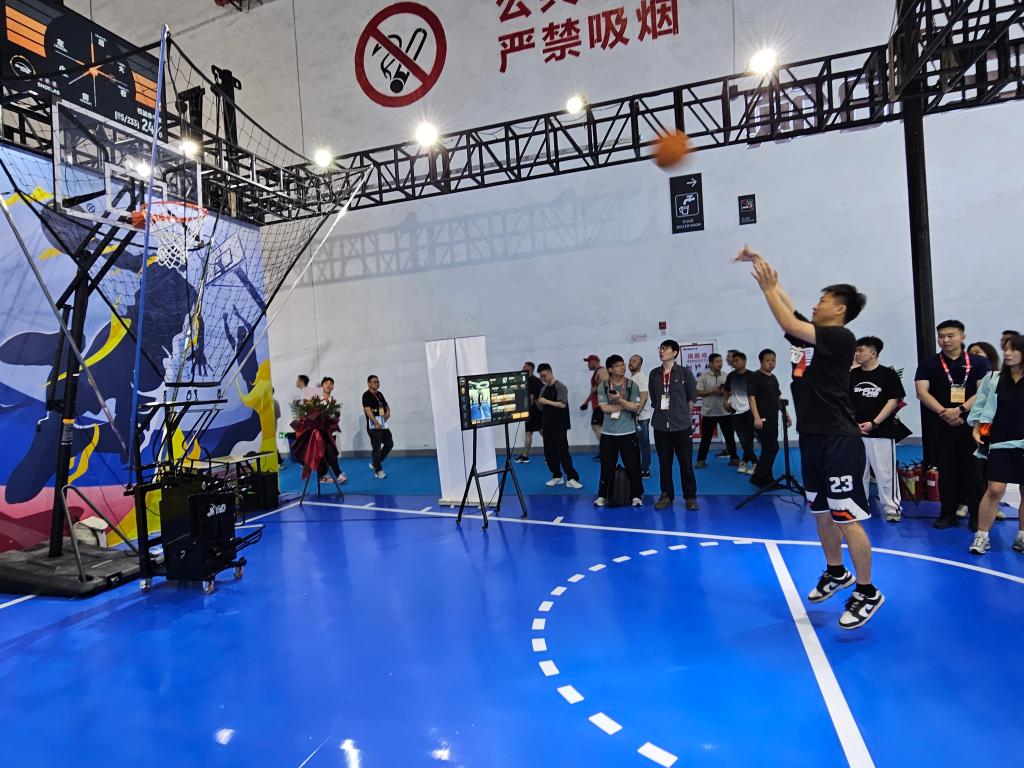 舒华综合训练器_AI体重管理_智能健身器材