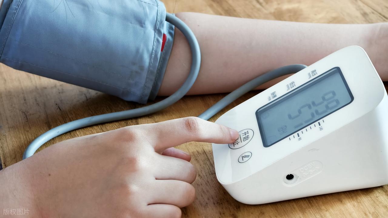 焦虑对血压影响_正常人的收缩压是多少?_高血压认知误区