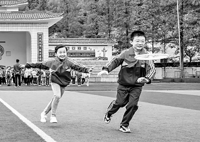 pg麻将胡了试玩平台 玩转飞盘，让健康“飞”起来