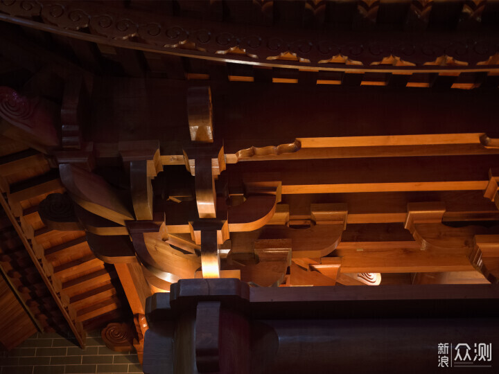 索尼ZV-E1相机体验，选卡、选镜头一文看全_新浪众测