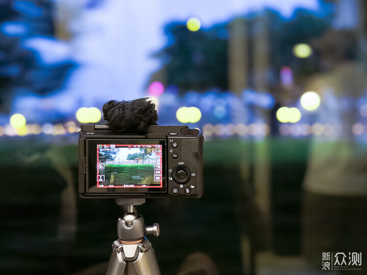 索尼ZV-E1相机体验，选卡、选镜头一文看全_新浪众测