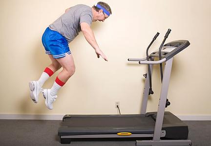 pg棋牌 为什么天天跑步机锻炼还瘦不下来？原来问题出在这儿