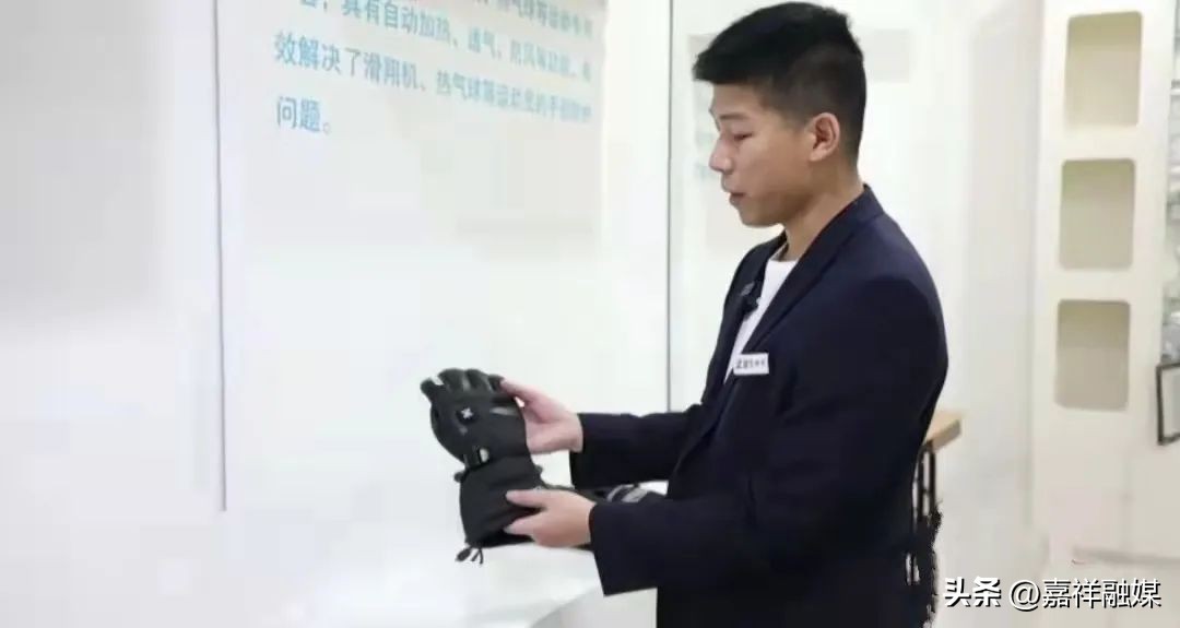 健身手套 知乎_嘉祥县手套出口增长_中国手套之乡滑雪手套出口