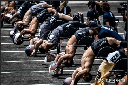 仰卧起坐健身器怎么用_GHD仰卧起坐_CrossFit核心训练