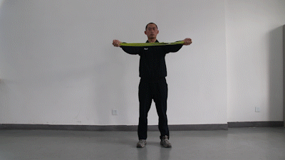 弹力带在家锻炼方法_弹力带训练动作大全_健身拉力带如何锻炼方法