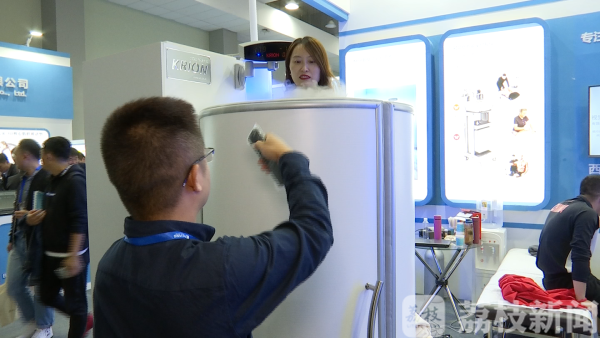 全国体育科学大会_反重力跑步机 中国_体育黑科技亮相