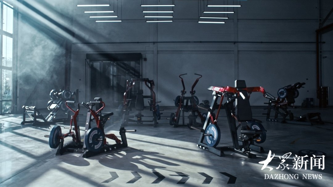 综合力量训练器品牌_英派斯飞天系列核心肌肉锻炼装置_中国空间站太空健身设备