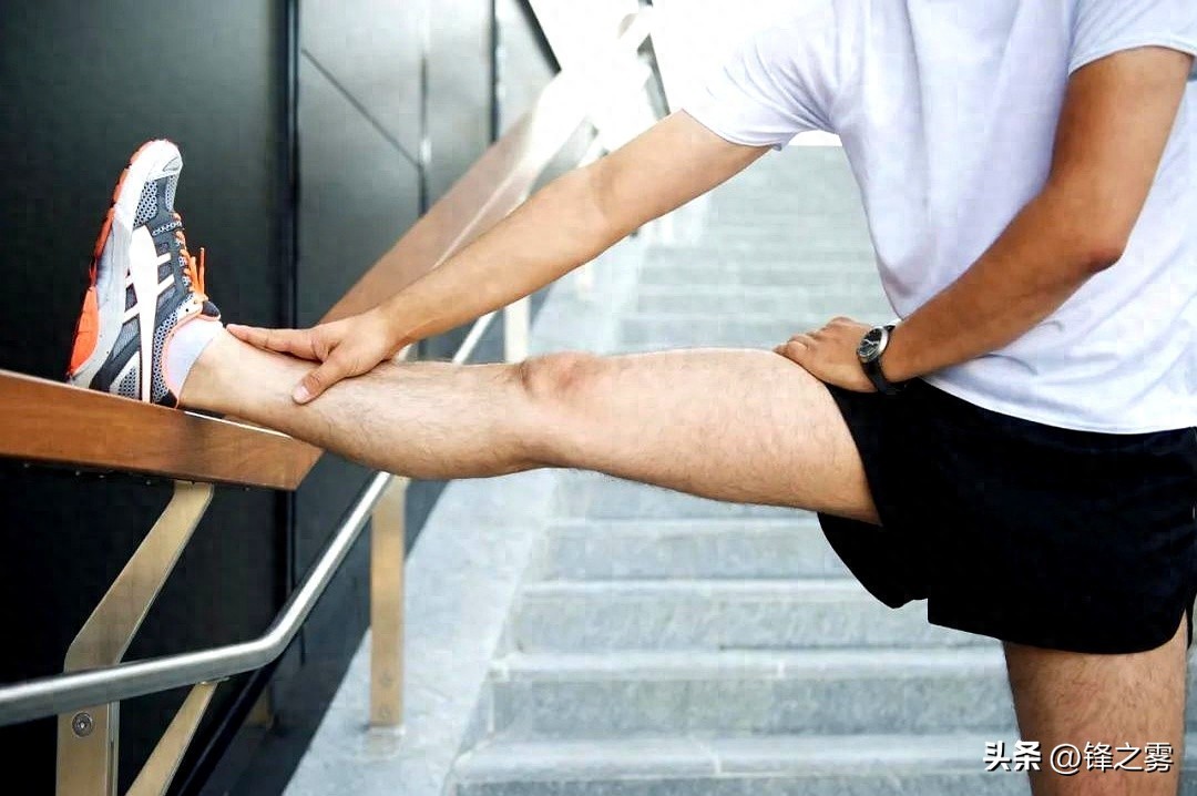 拉伸指南_瑜伽拉力带锻炼方法_运动后拉伸效果