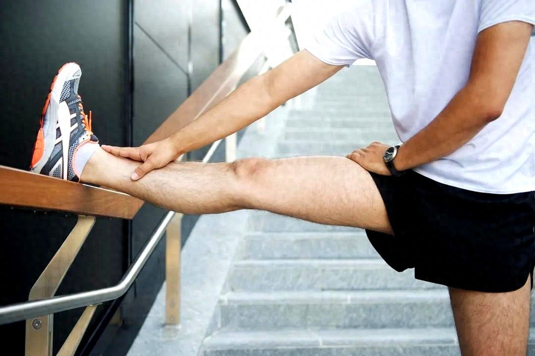 静态拉伸危害_拉伸运动误区_瑜伽拉力带锻炼方法