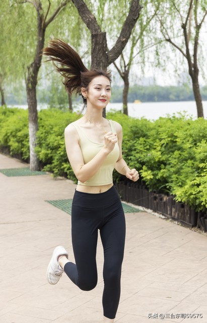 问鼎娱官网app下载入口 马拉松赛前一周跑步安排及注意事项