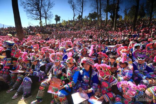 pg赏金女王单机版试玩平台 正月十五去哪嗨？云南楚雄永仁直苴彝族赛装节等你来！