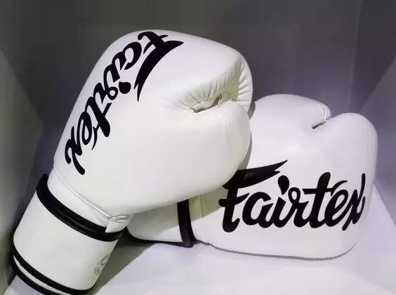 拳击手套品牌推荐_Everlast拳击手套价格_schiek健身手套