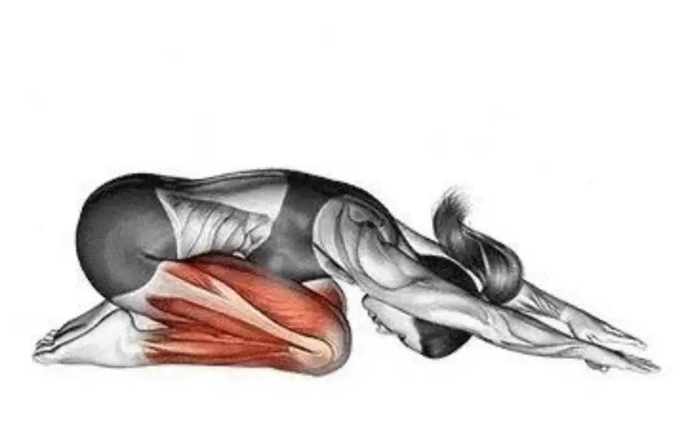 拉伸运动好处_办公室拉伸动作_瑜伽拉力带锻炼方法