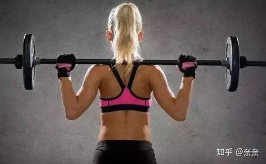 手套健身训练图片_健身训练手套_健身手套