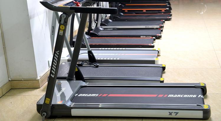 浙江立久佳HC-X7(8500)跑步机_家用跑步机安全性能_电动跑步机什么牌子好