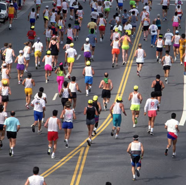 长距离训练如何配速_长距离训练对有氧能力的影响_中长跑运动员训练方法