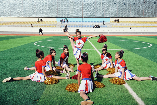 运动跑步的简笔画_运动跑步怎么画_小朋友跑步运动简笔画