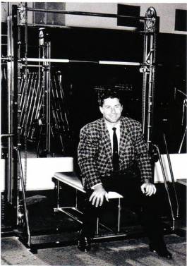 史密斯机综合训练器哪个牌子好_综合训练器 史密斯机_史密斯机训练视频