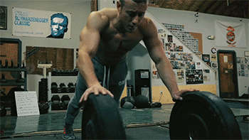 腹肌轮几个轮的好_跪式健腹轮动作要领_站姿风火轮训练方法