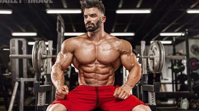 健身肌肉分离度怎么提高_男性胸肌训练方法_上胸肌训练动作