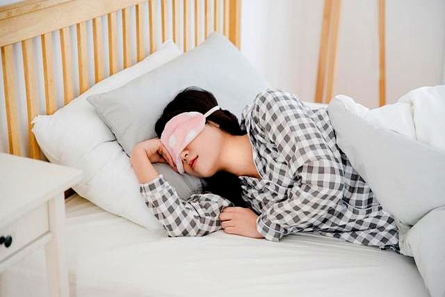 内脏脂肪减少_睡眠不足减肚子_单单靠跑步可以减肚子