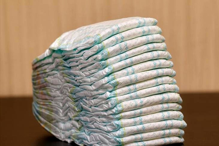 过早纸尿裤训练_戒尿布最佳年龄_什么时候可以训练幼儿大小便