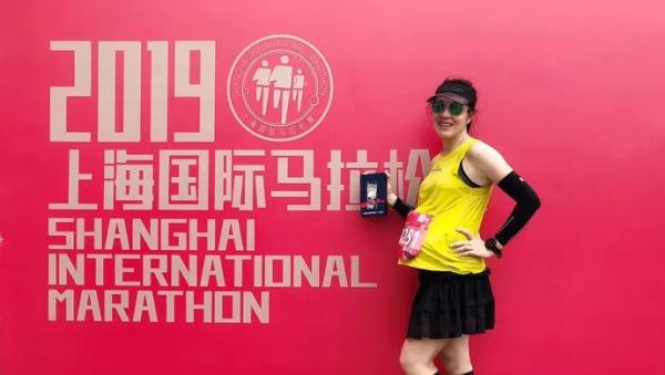 pg电子麻将胡了入口下载 8个月身孕跑完全马的她火了！网友质疑太冒险，听当事人和专家怎么说